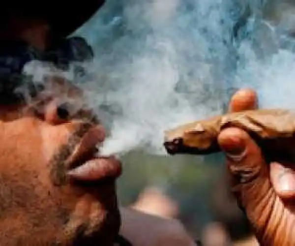 20-Year Old Who Took Marijuana For The First Time Needs Help